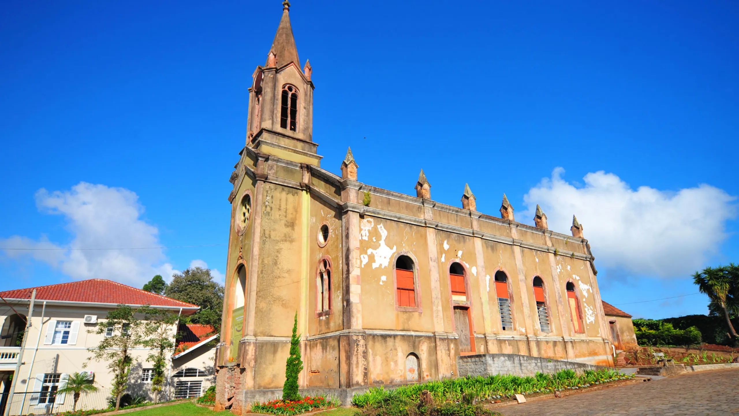 FotoJet-2024-04-06T120043.780 (2)