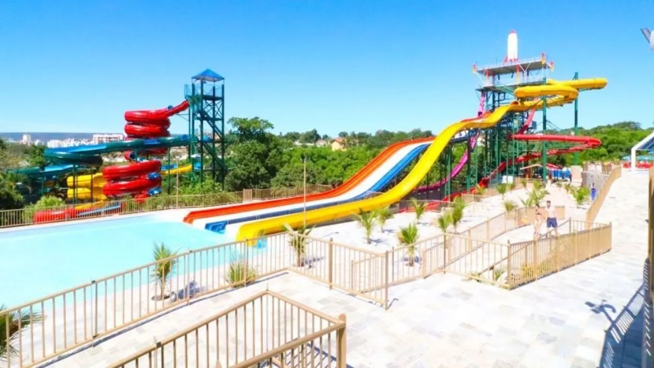 edbd04be1ab8744a36cff1a577f5a06f (2)